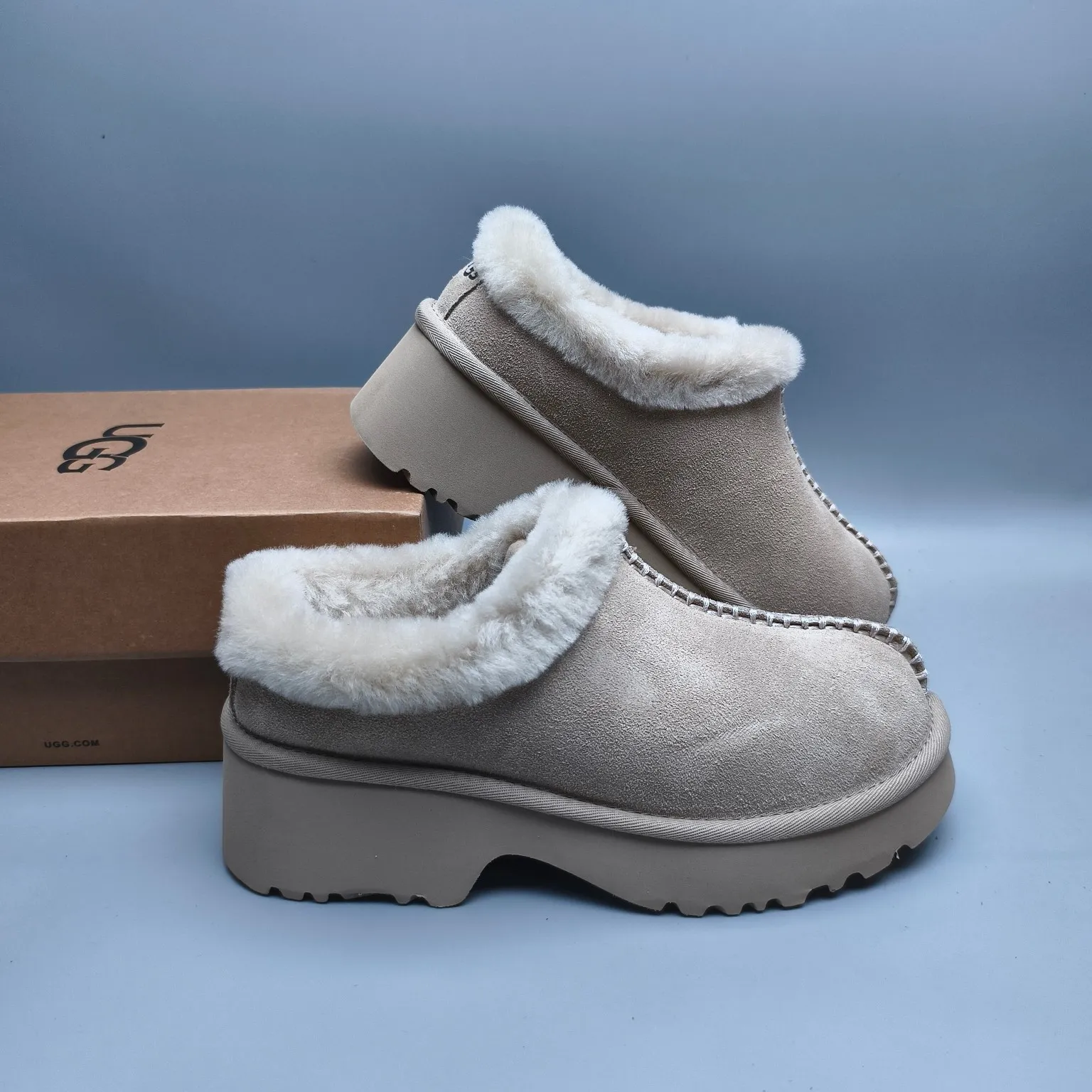 💰480 UGG sheepskin all-in-one snow boots 2510 thick-soled wedge fashion shoes Color: maroon sand walnut Matching size: 35-40